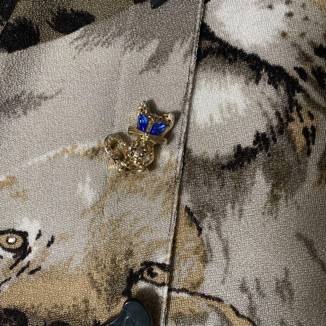 伊太利屋 シャツ カットソー 猫のブローチ付き 13号 - メルカリ