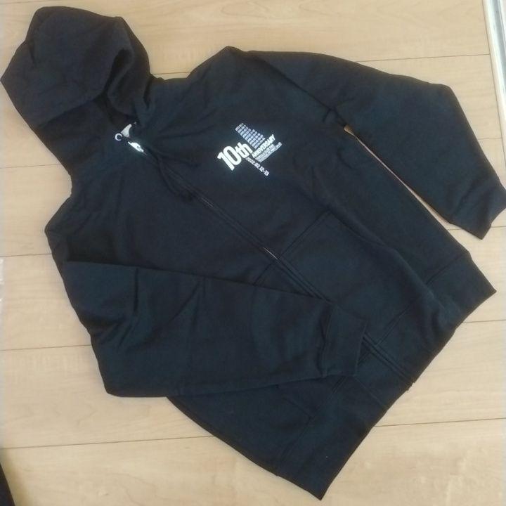 【匿名配送】 M!LK M!X FC限定 みんなの好きな物M!Xパーカー 2231100486_038.jpg