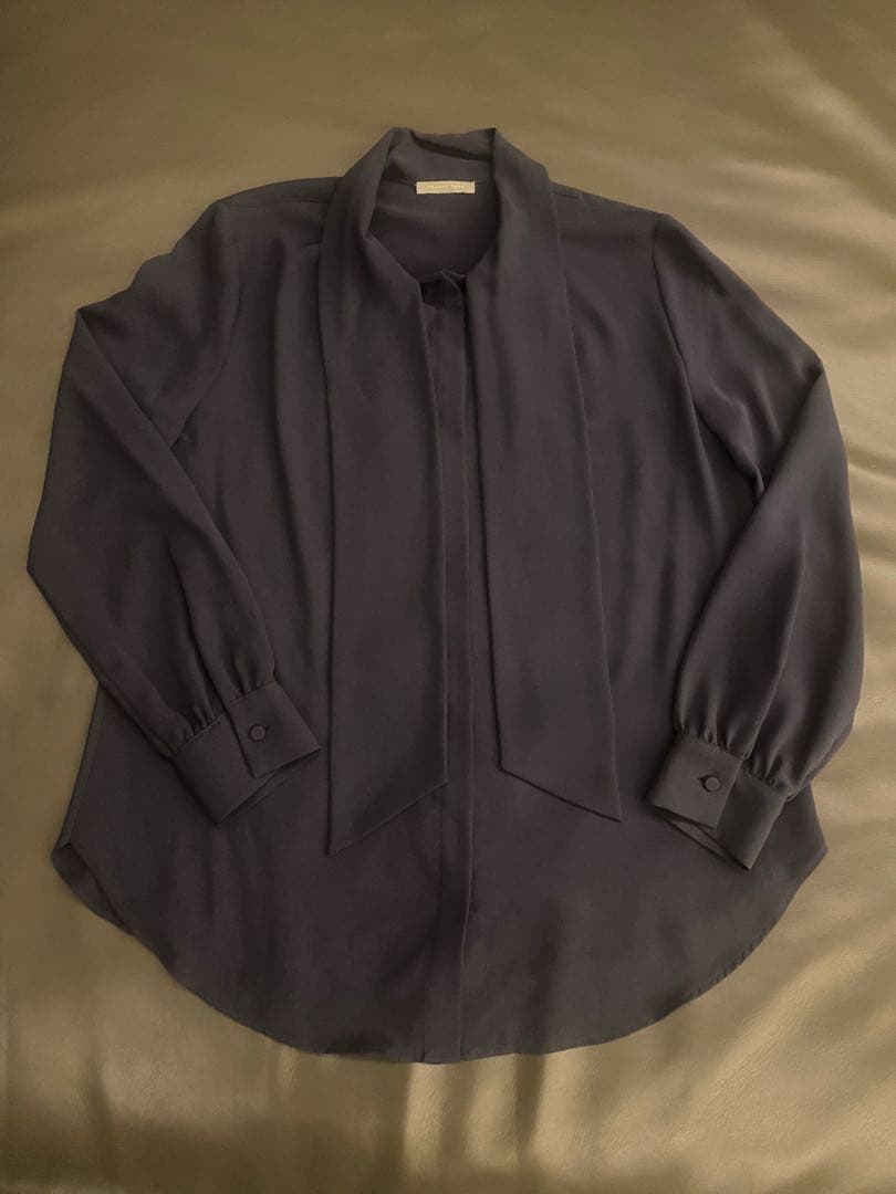 セオリーリュクス ボウタイブラウスM Theory luxe