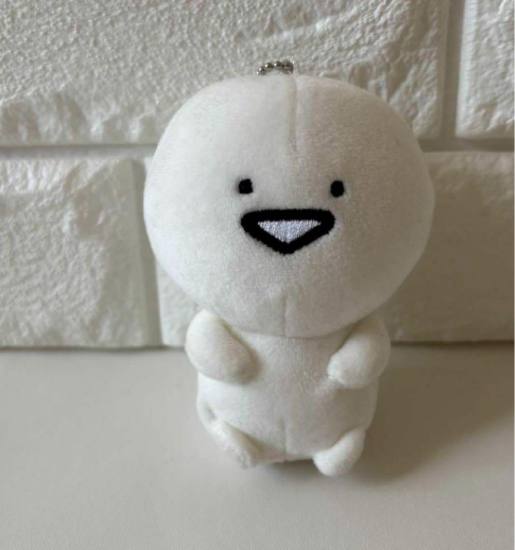 ホワイトぬいぐるみ 笑顔キャラクター 約10cm