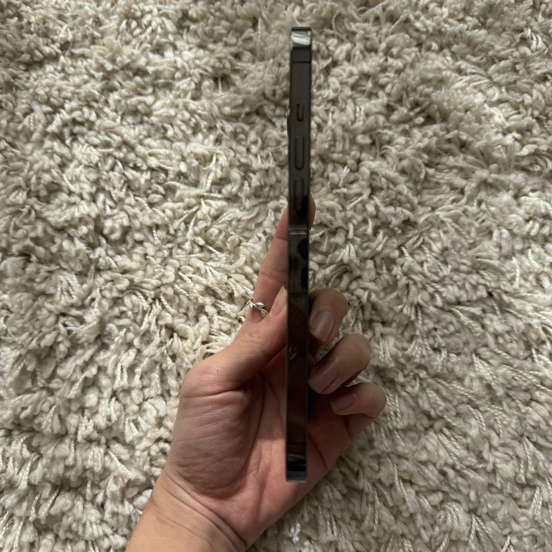 iPhone12ProMax 本体