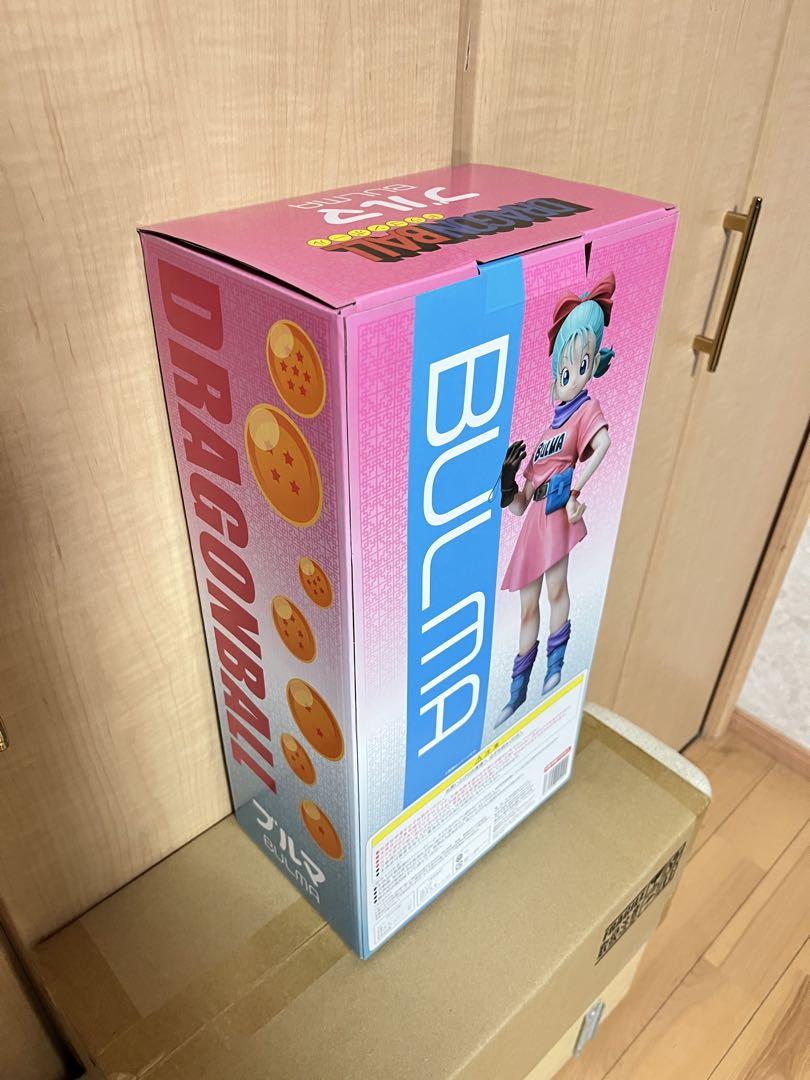 ギガンティックシリーズ　ドラゴンボール ブルマ フィギュア