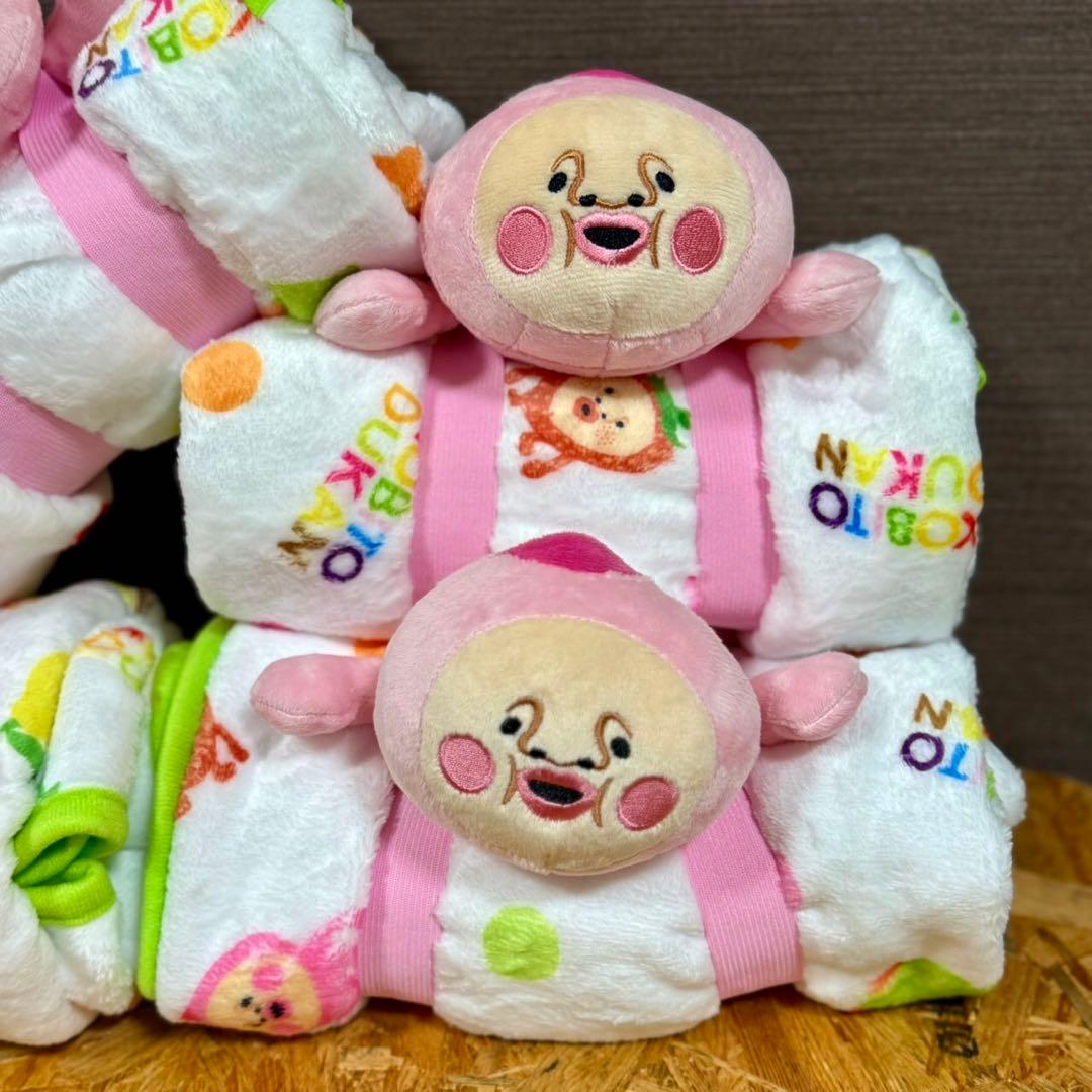 ぬいぐるみ付きブランケット カクレモモジリ4点セット新品、♥