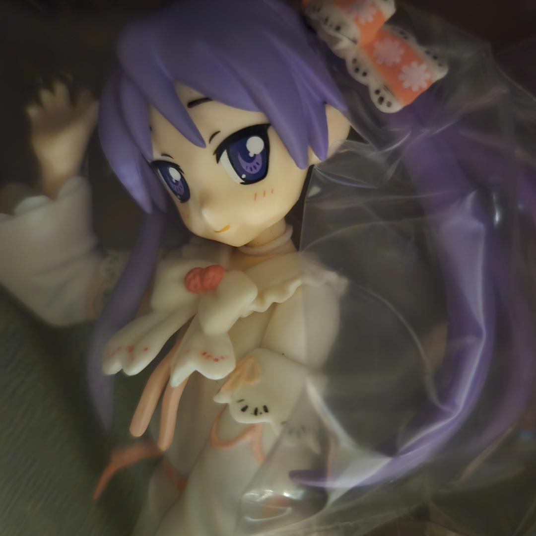 らき☆すた エクストラフィギュア GOTHIC GARDEN　柊かがみ　つかさ Amazon | らき☆すた エクストラフィギュア GOTHIC GARDEN 柊