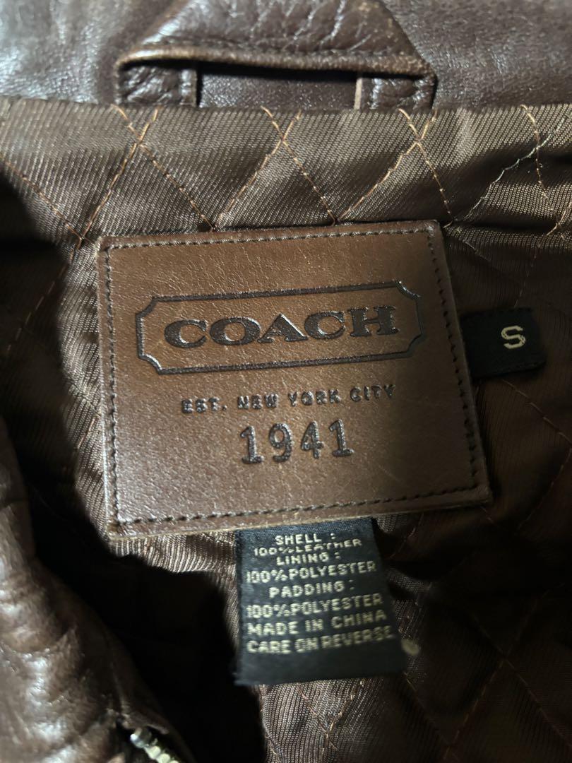 卍 coach