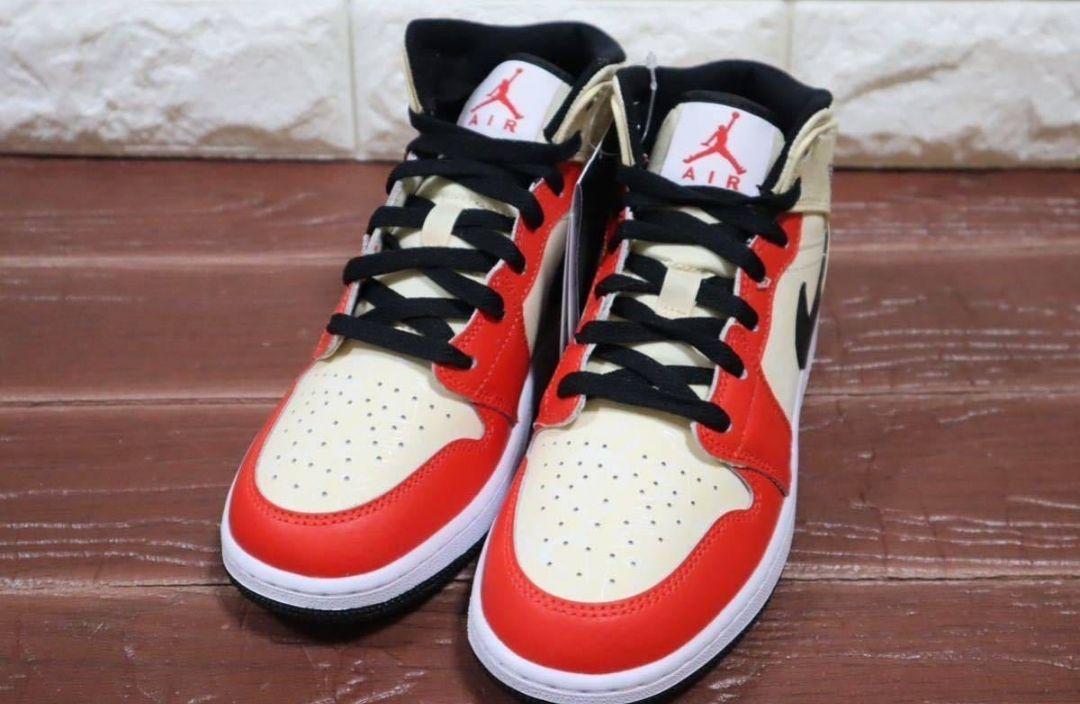 新品 23cm　NIKE AIR JORDAN 1 MID SD (GS)