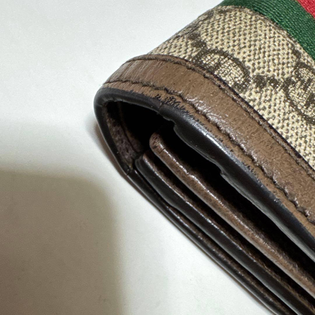 GUCCI GGキャンバス 二つ折り財布