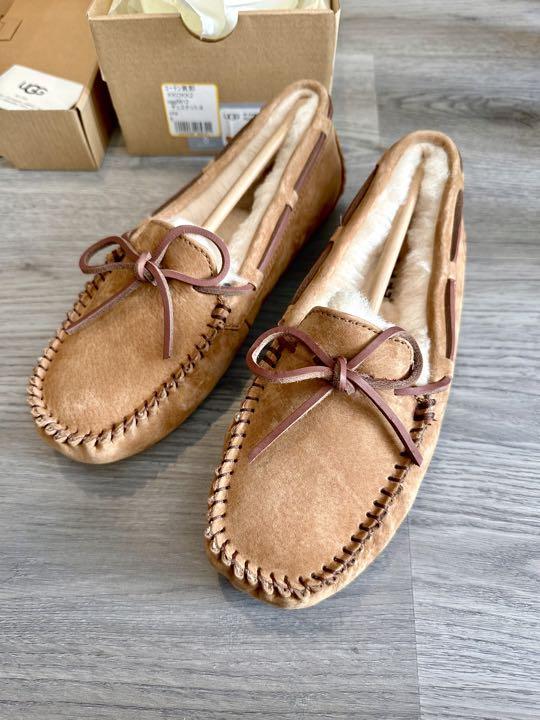 UGG モカシン ダコタ DAKOTAムートンフラットシューズ チェスナット 6 UGG モカシン ダコタ DAKOTAムートンフラットシューズ チェスナット 6