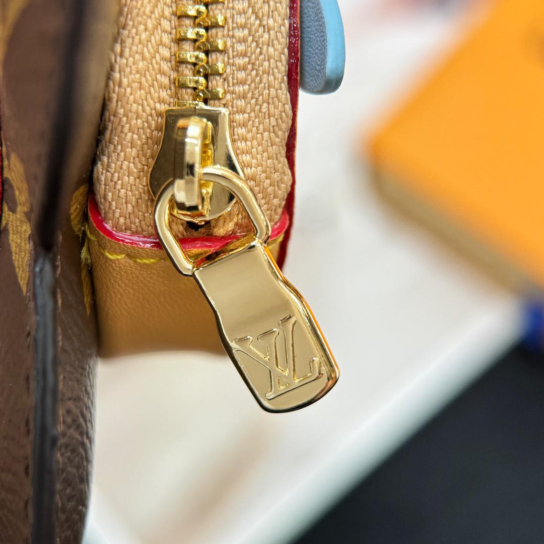 LOUIS VUITTON コインケース ひまわりのチャーム 画像12