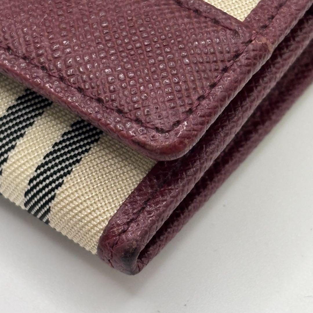 Burberry☆チェック柄 ２つ折り長財布