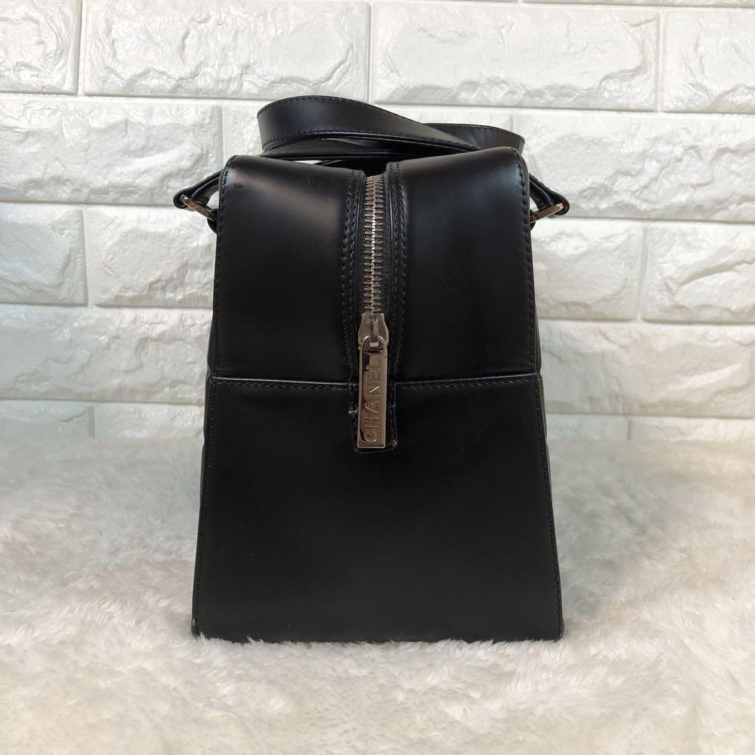 CHANEL ハンドバッグ パテントレザー ココマーク チョコバー ブラック
