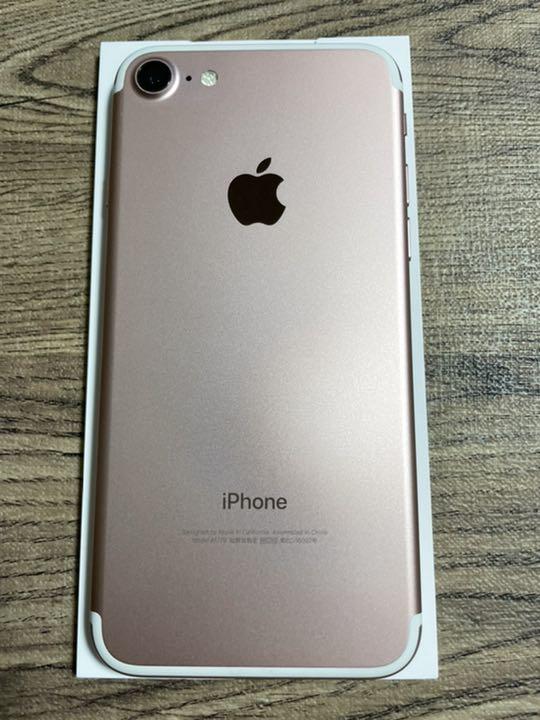 期間限定30%OFF! RoseGold 128GB 【美品・SIMロック解除済】iPhone7 - スマートフォン本体