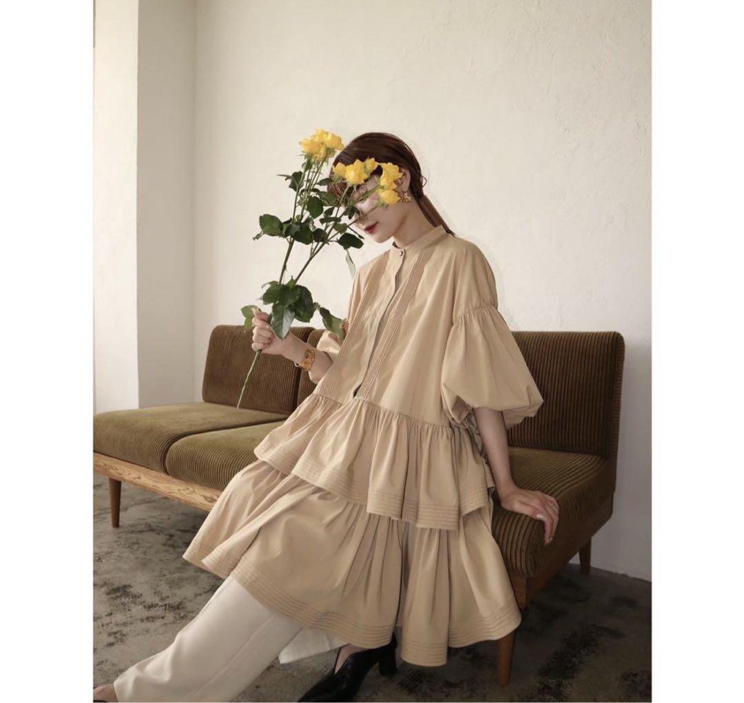 Acka.｜frill shirt one-piece 美品 acka frill shirt one-piece - トップス新 発売