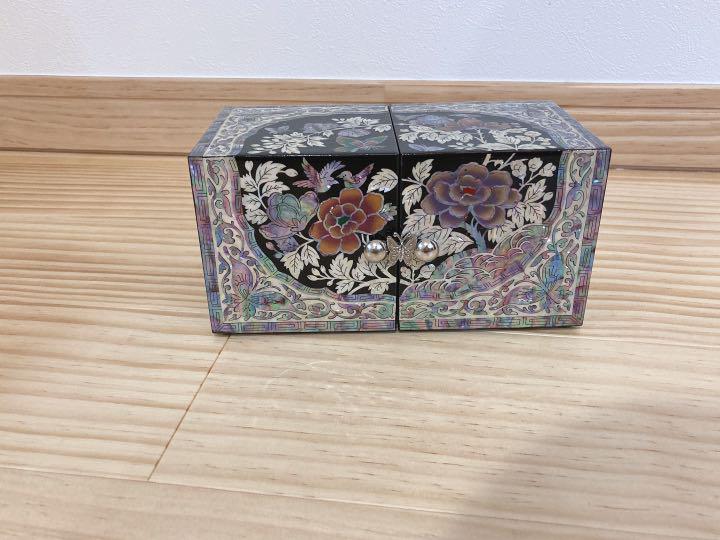 22848円 【代引き不可】 韓国 螺鈿細工 小物入れ 鏡付き 高級品 22848円 【代引き不可】 韓国 螺鈿細工 小物入れ 鏡付き 高級品