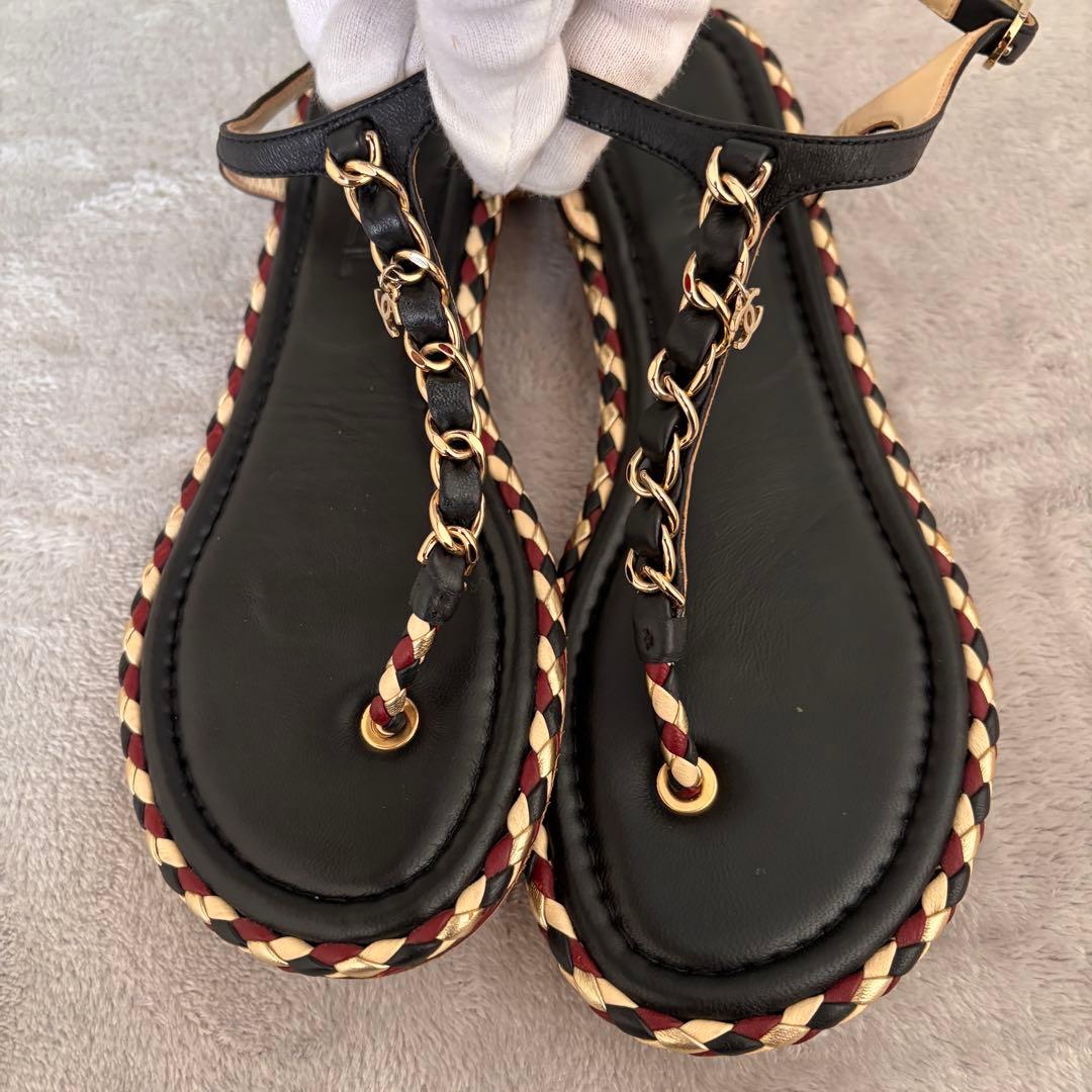 CHANEL ココマーク チェーン編み込みトングサンダル 38 CHANEL ココマーク チェーン編み込みトングサンダル 38