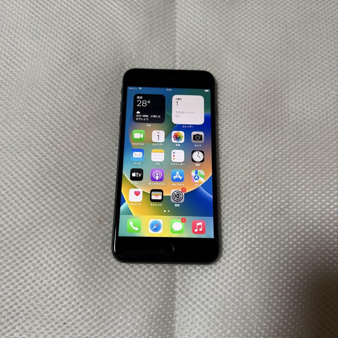 海外版 SIMフリー iPhone8Plus 64GB バッテリー容量100%