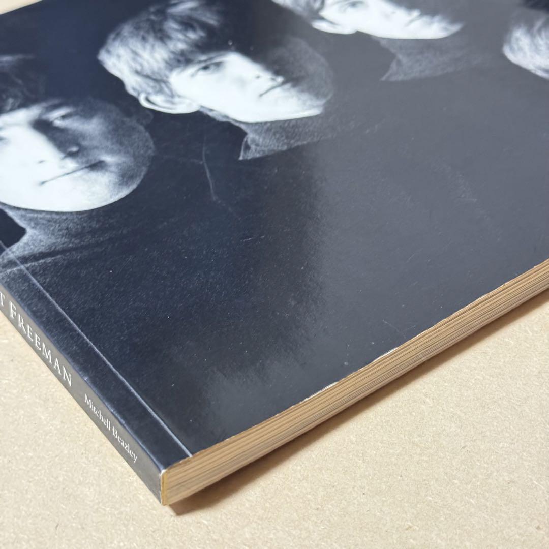 Amazon | The Beatles: A Private View | Freeman, Robert | Records