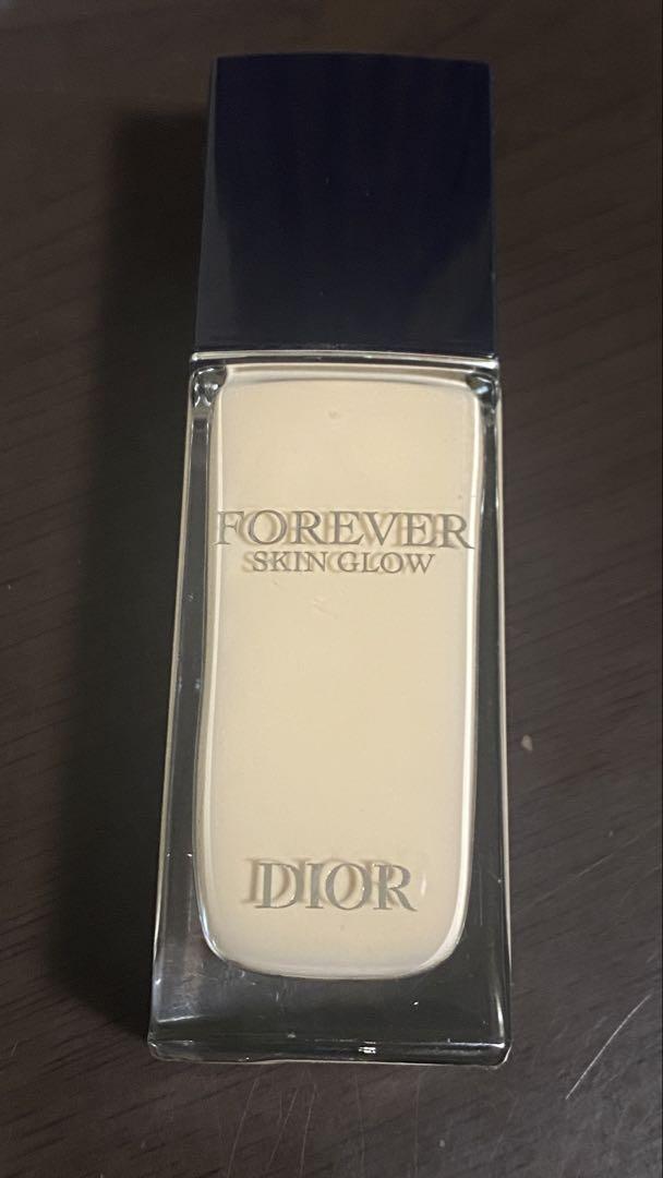 Dior ファンデーション　フォーエバースキングロウ　0CR