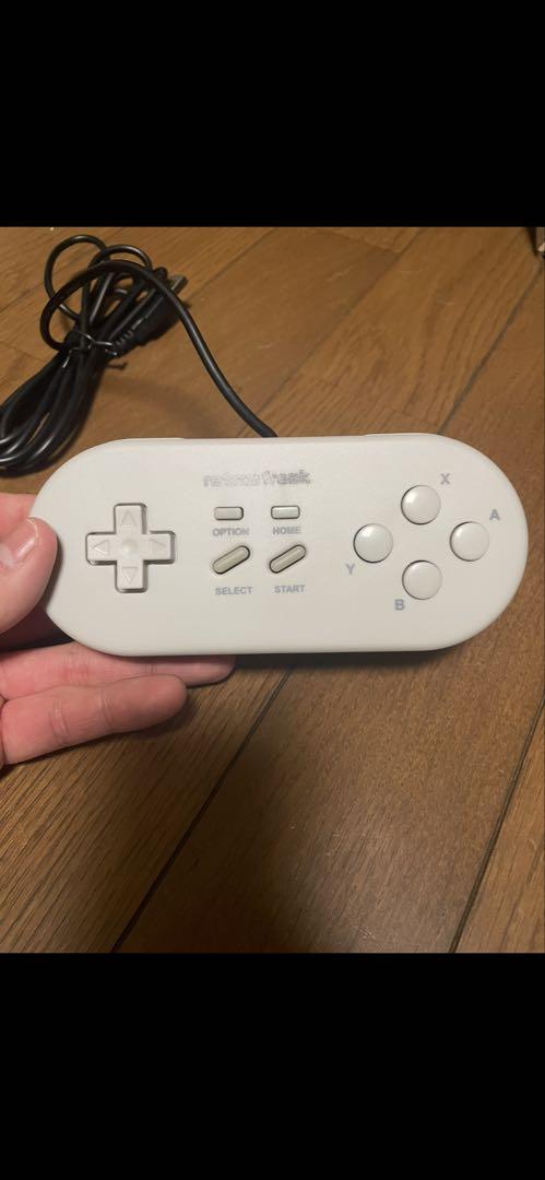 Retro Freak ゲーム機 本体とコントローラー
