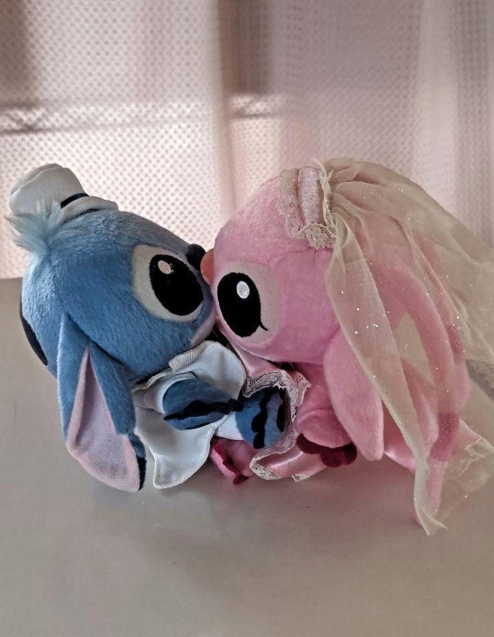 激レア品 リロ&スティッチ スティッチ&エンジェル 誓いのキスウェディング