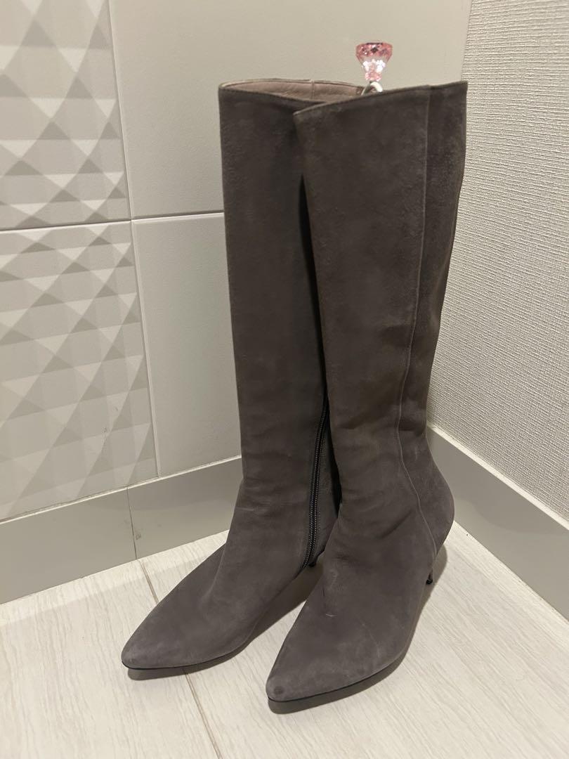 フェラガモ グレー スエード ロングブーツ22.5cm・Salvatore Ferragamo