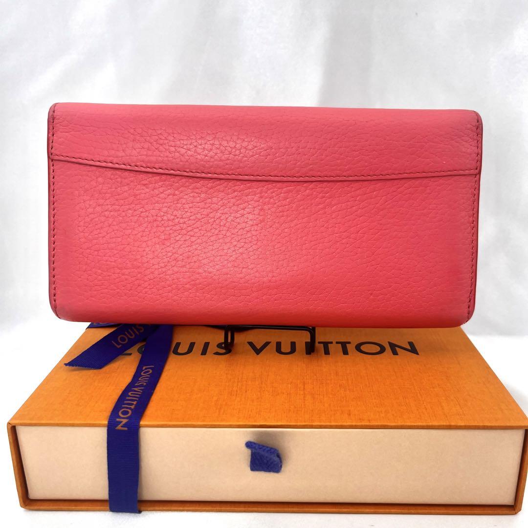 Louis Vuitton ピンク 二つ折り長財布 ポルトフォイユカプシーヌ