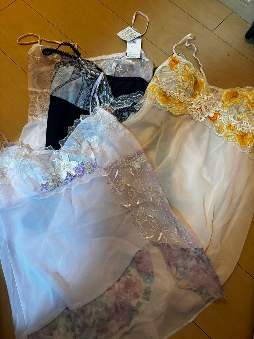 残り在庫20点のみ Wacoal×ルジェ キャミソール10点セットM