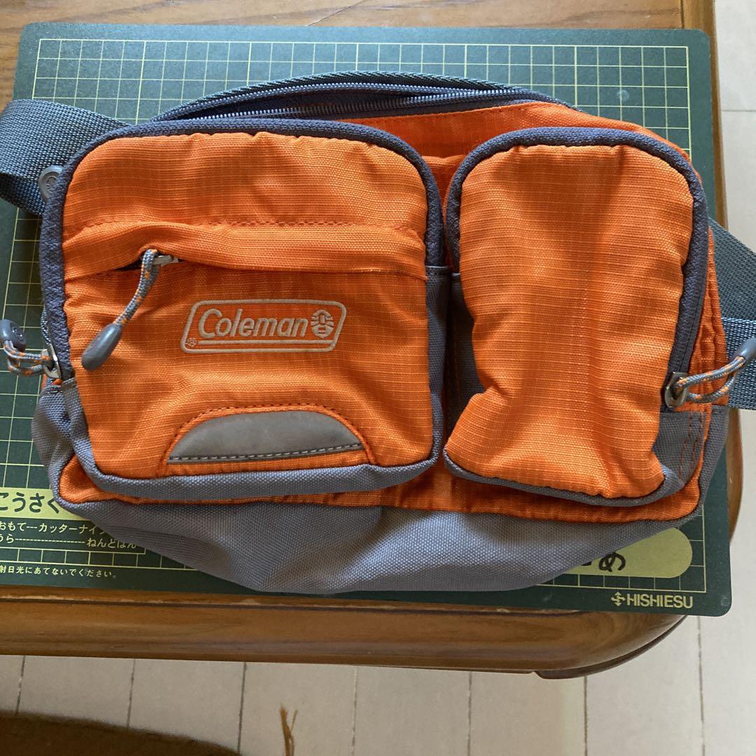 Coleman ワンショルダーバッグ オレンジ Coleman ショルダーバッグ オレンジ/グレー - メルカリ