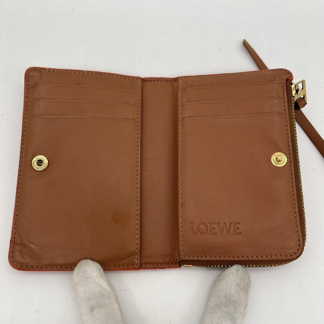 LOEWE 二つ折り財布 アナグラム ロゴ型押し L字ファスナー ナッパレザー LOEWE 二つ折り財布 アナグラム ロゴ型押し L字ファスナー