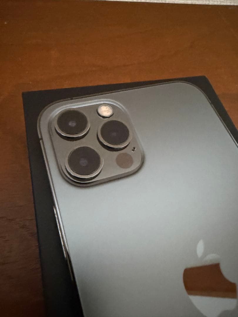 Apple iPhone 12 Pro グラファイト 本体