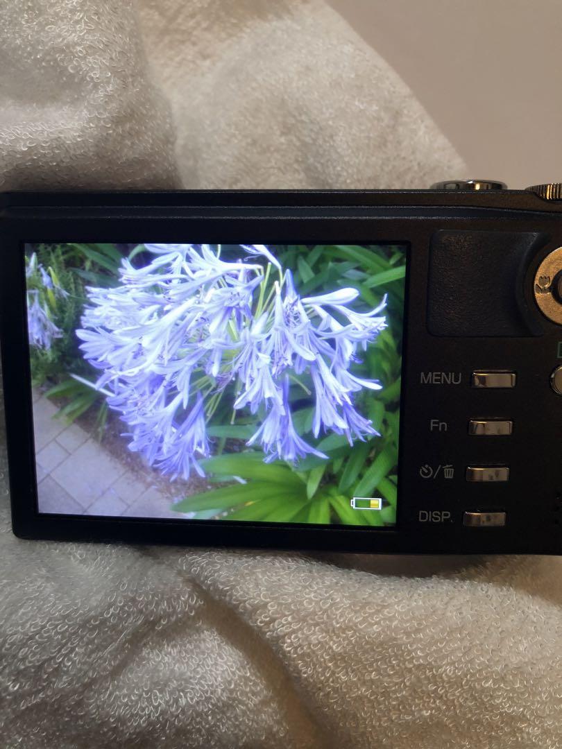 RICOH CX3 コンパクトデジタルカメラ　コンデジ
