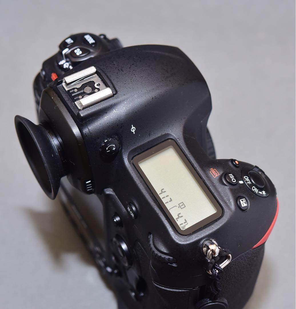 Nikon D5 デジタル一眼レフカメラ中古美品XQDシャッター77873回 トップカメラオンライン / 【中古】 ニコン(nikon) D5 XQD-Type