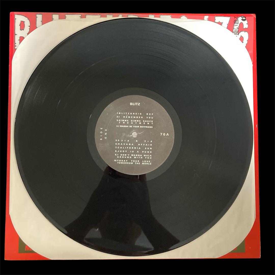 RAMONES / BLITZKRIEG '76 bootleg輸入盤レコード RAMONES / BLITZKRIEG '76 bootleg輸入盤レコード - メルカリ