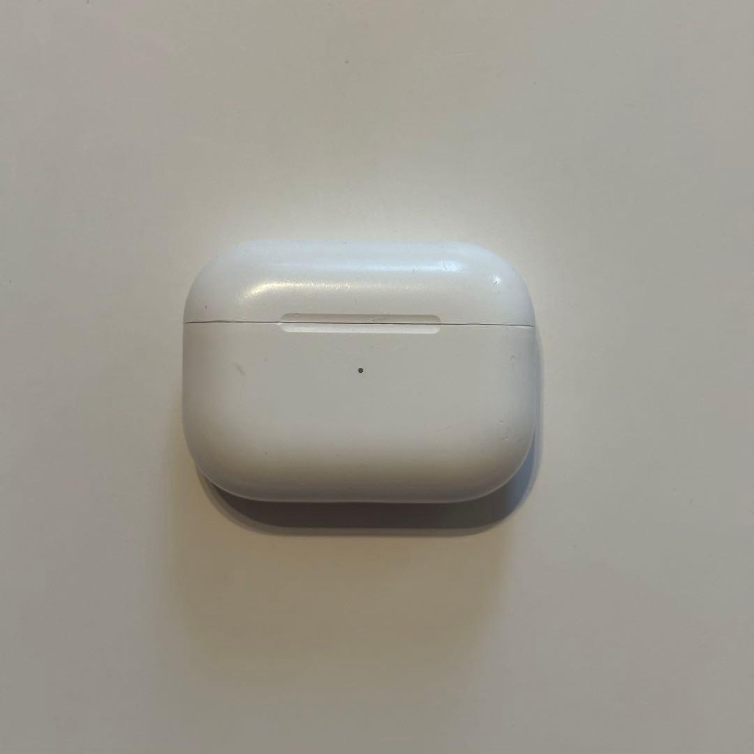Apple AirPods Pro 2世代 充電ケースのみ 150 5,114円