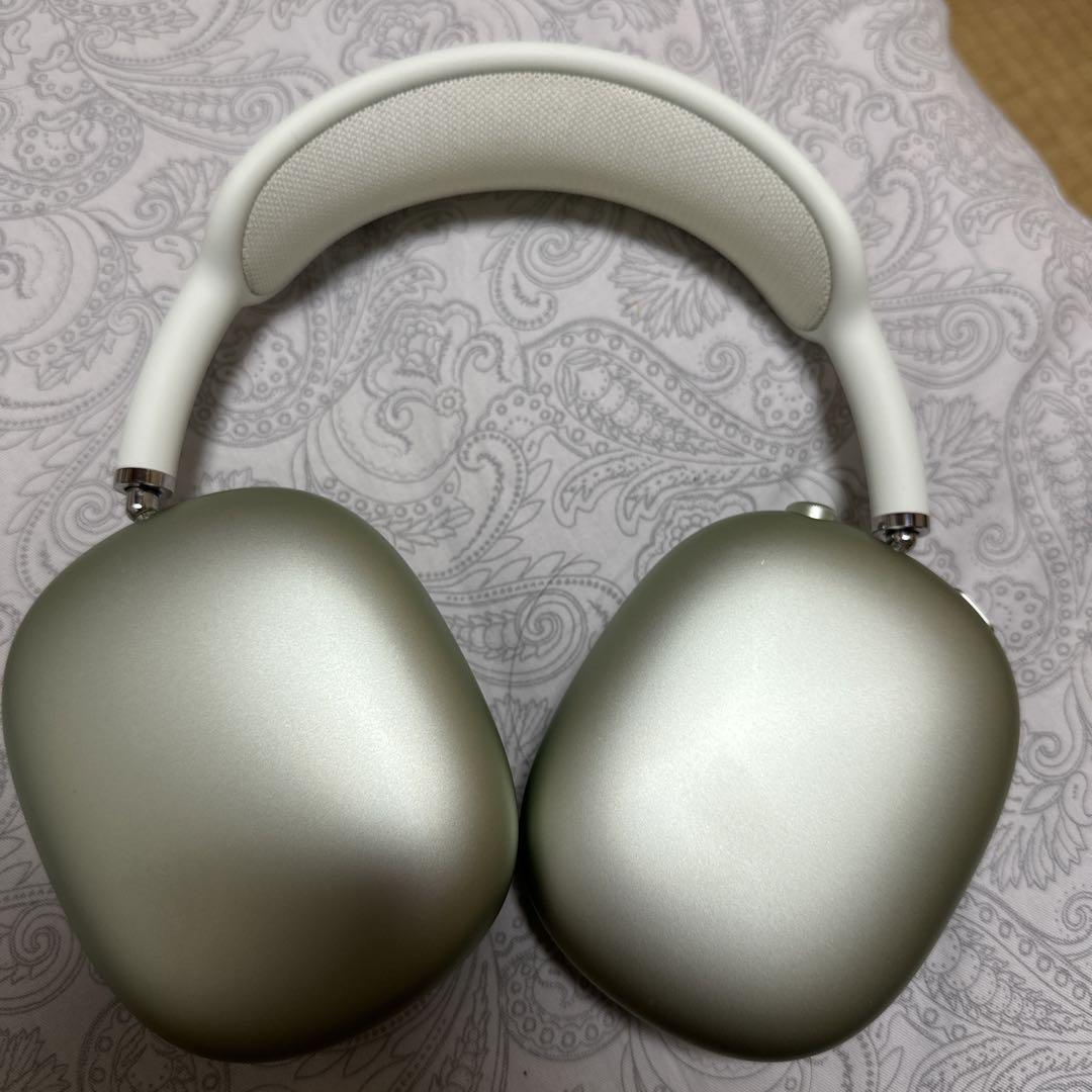 AirPods Max グリーン