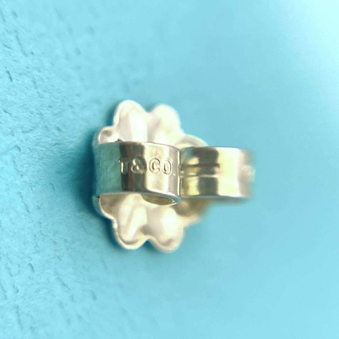 TIFFANY&Co. リターントゥ　ハート　ピアス
