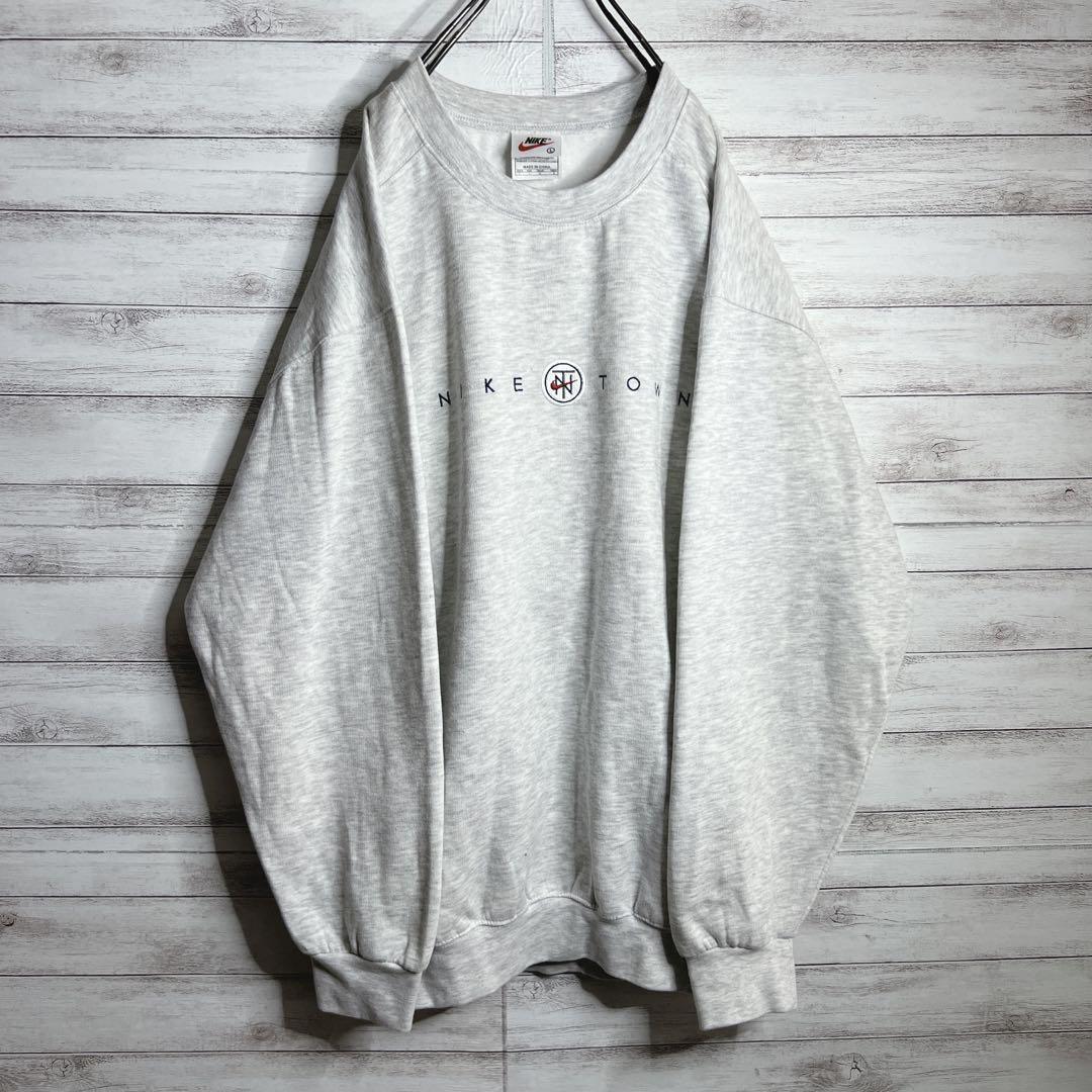 入手困難!!】ナイキ ✈︎刺繍 フロントロゴ NIKE townゆるだぼ