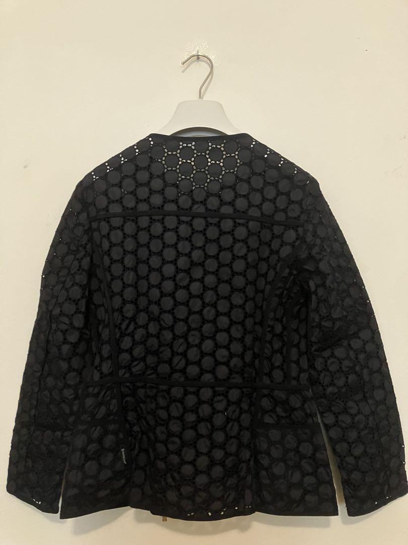Moncler モンクレール　ウェストシェイプエンブロイダリー薄手ジャケット