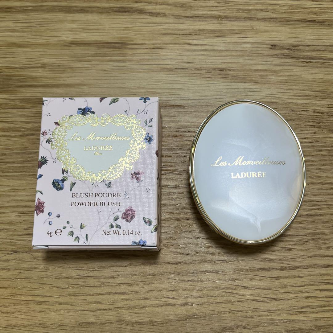 LADURÉE レ・メルヴェイユーズ パウダーブラッシュ06 4g