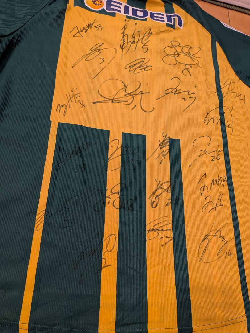 FC GIFU マルチサイン入りユニフォームMizuno