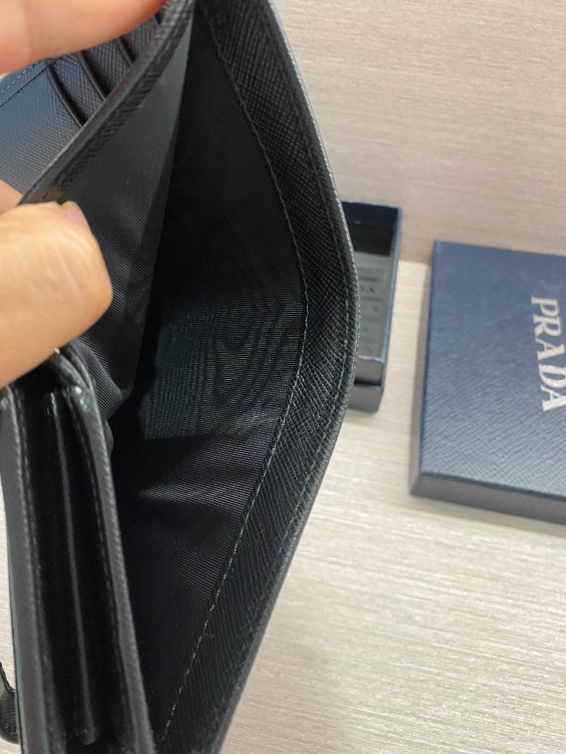 人気 PRADAプラダ 二つ折り財布 コインケース