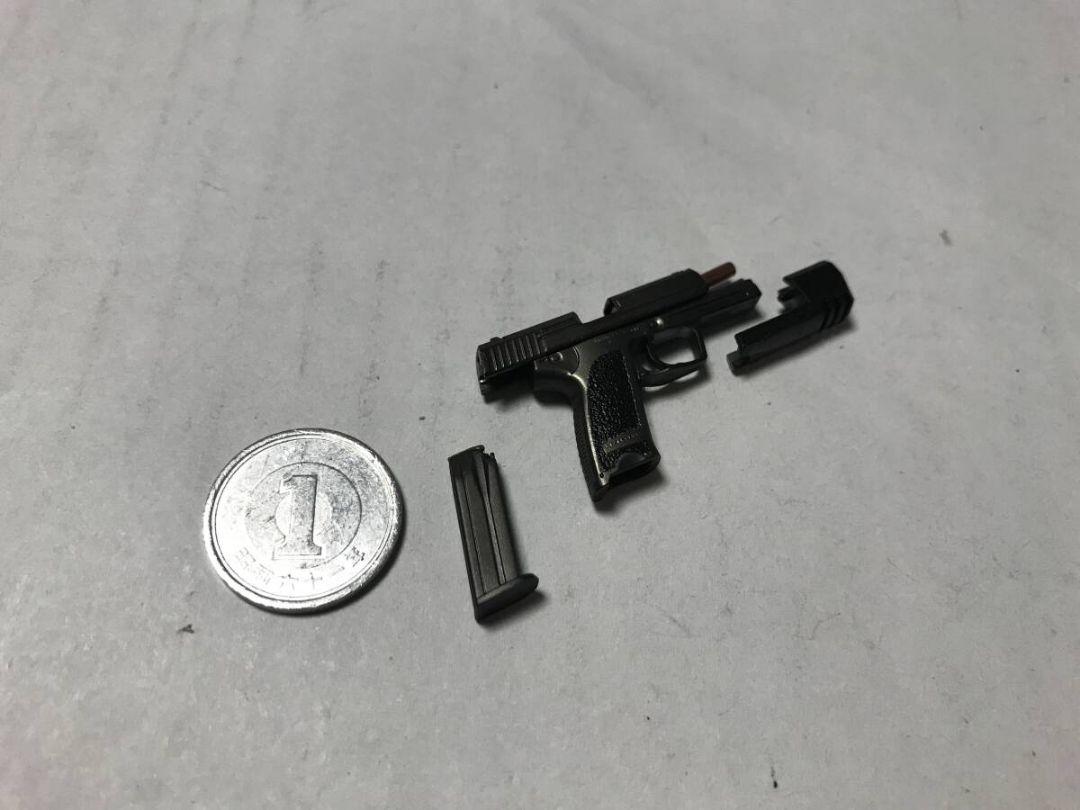 1/6 DAMTOYS GANGSTRS  H&K P8（USP）マッチカスタム