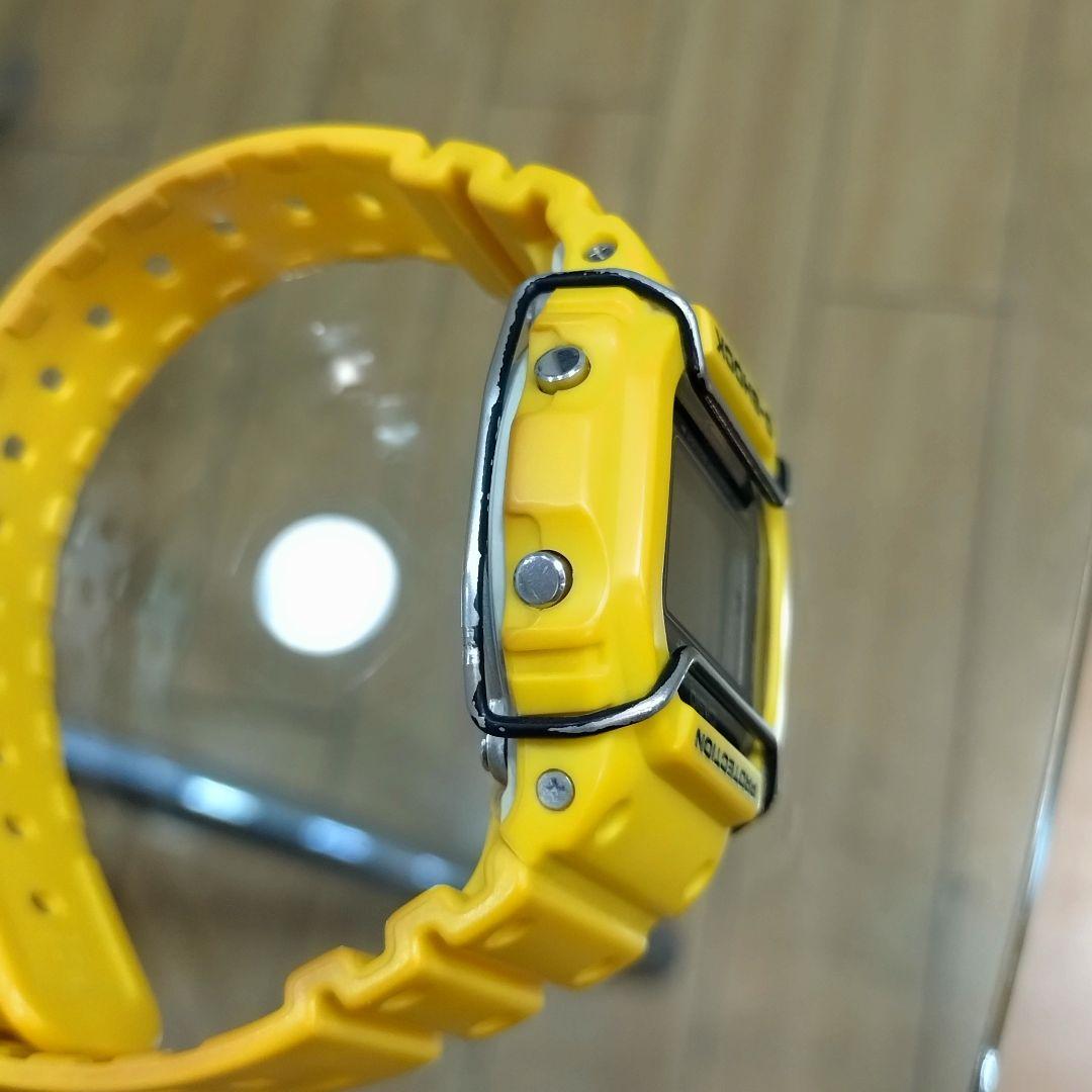 CASIO　G-SHOCK　DW-5600E イエロー