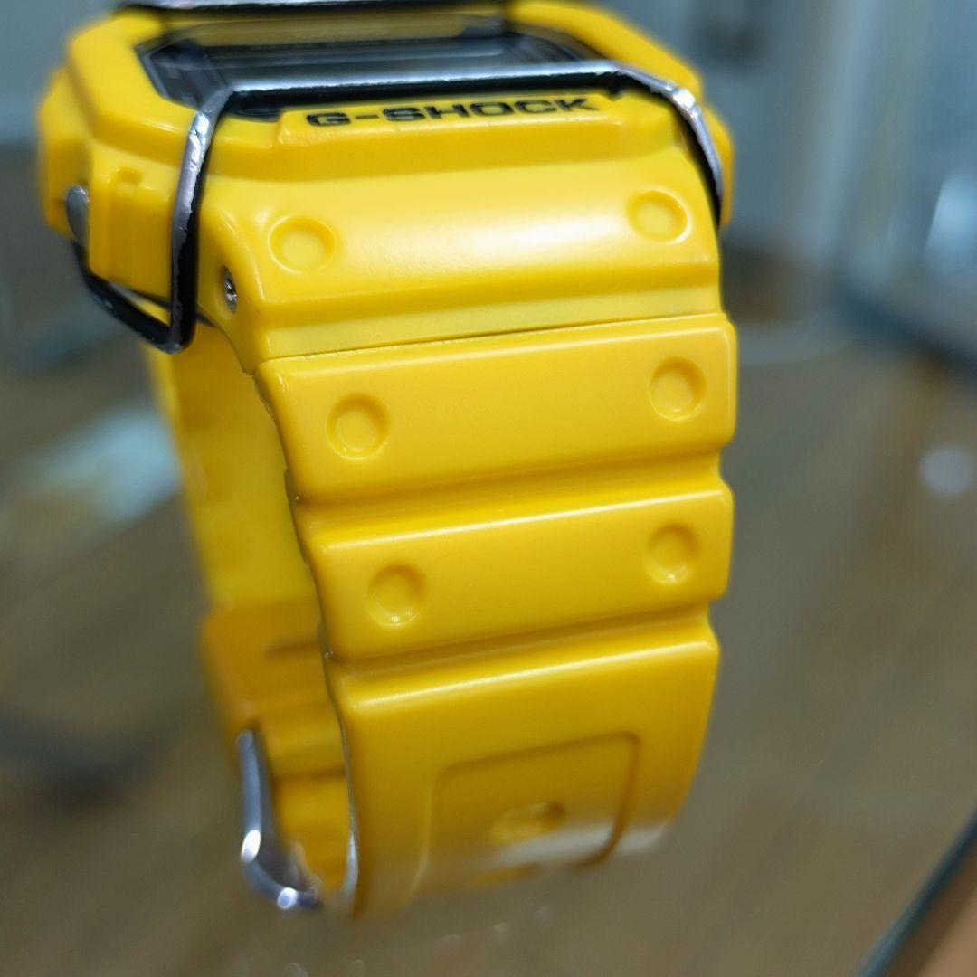 CASIO　G-SHOCK　DW-5600E イエロー