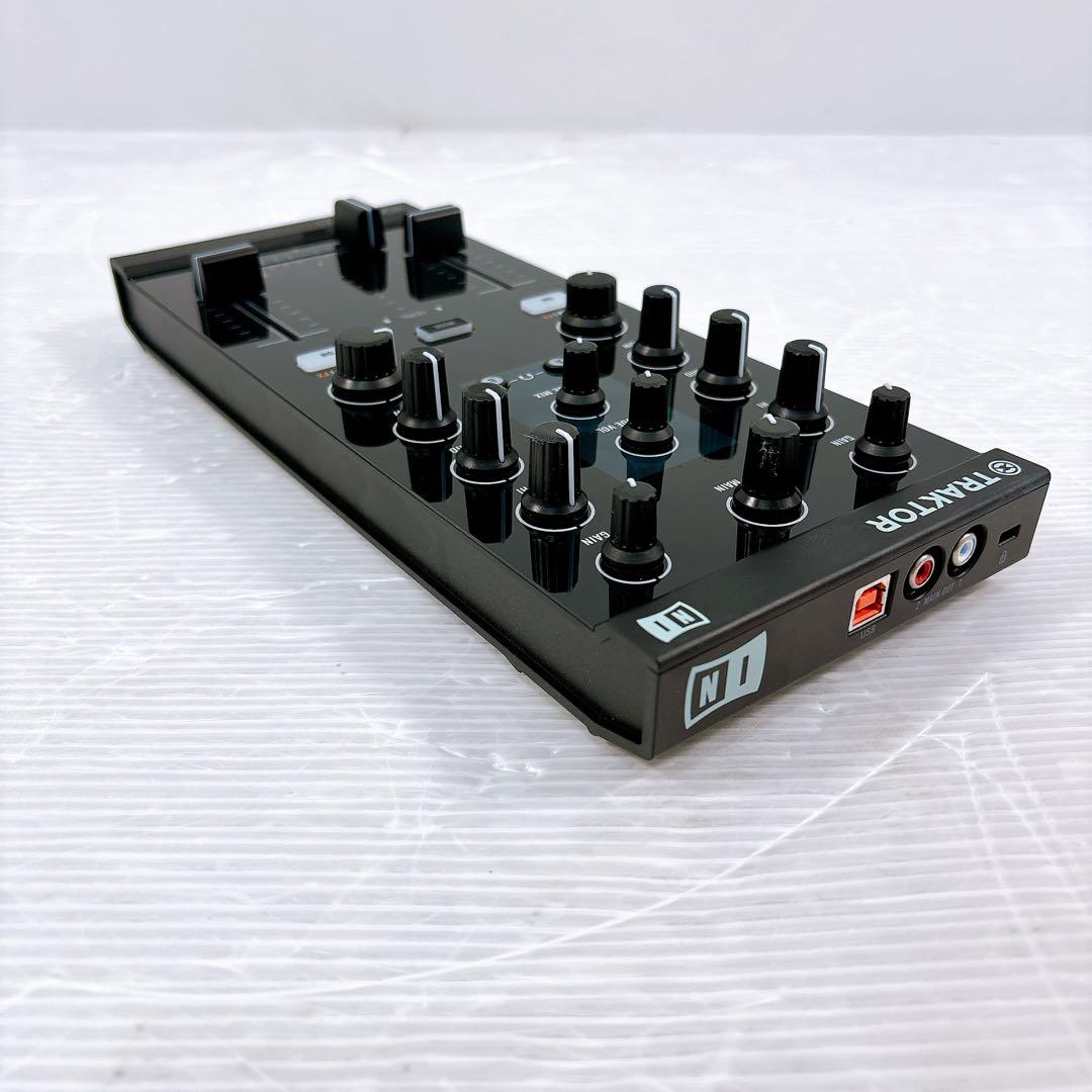 【極美品】TRAKTOR Kontrol Z1 DJコントローラ AC不要モデル