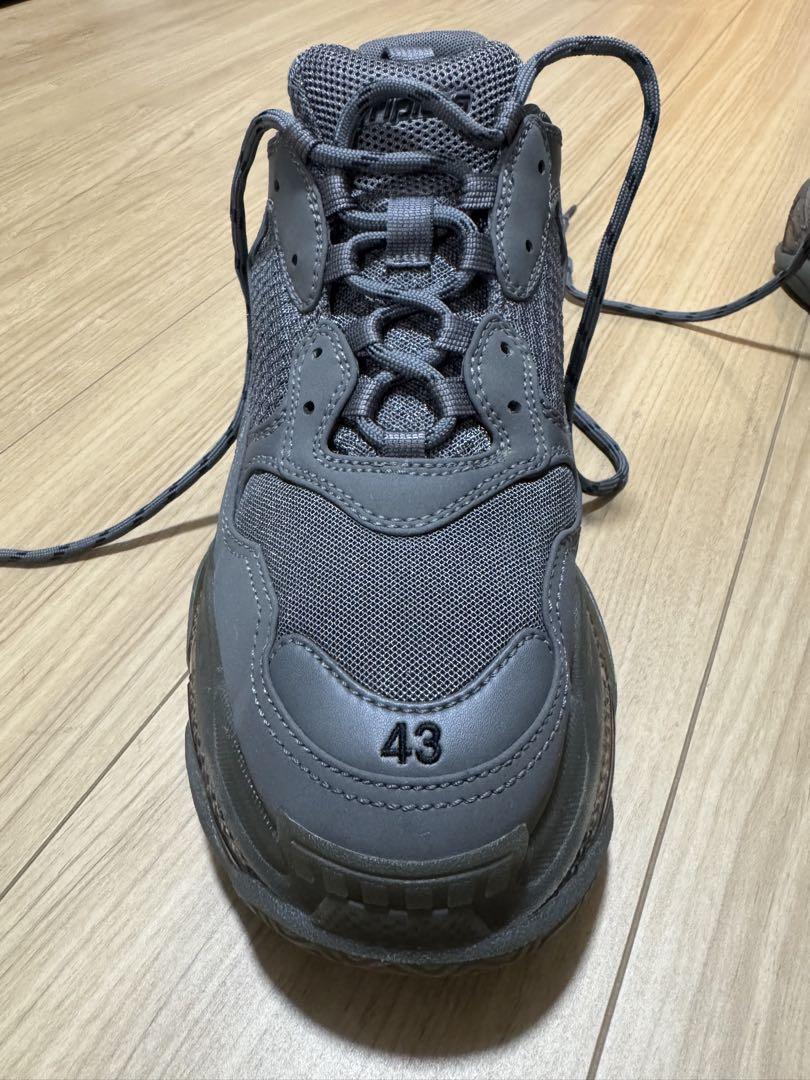 【BALENCIAGA】トリプルS グレー 43 レア 美品 銀座正規店購入