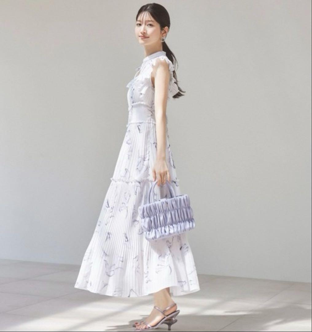 【美品】SNIDEL スナイデル プリントプリーツワンピース BLU 0