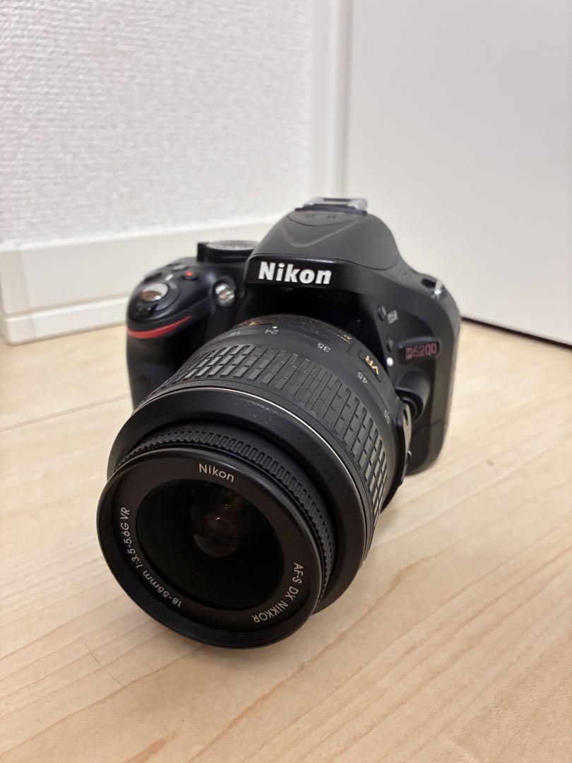 【美品】Nikon D5200 デジタル一眼レフカメラ