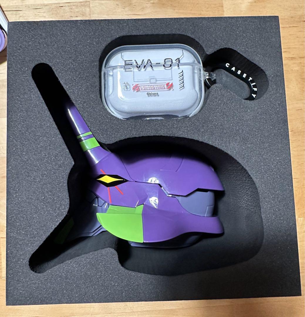 エヴァンゲリオン』初号機の頭部を再現したAirPods Pro/Pro 2