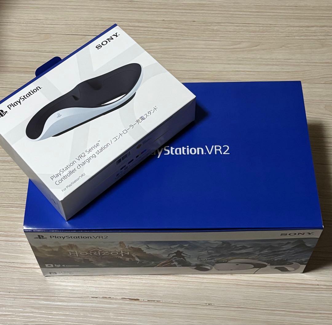 PlayStation VR2 とSenseコントローラー充電スタンド おまけ♥に近い